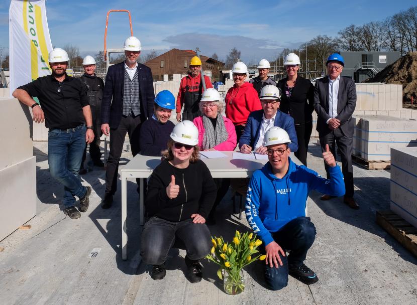 Ondertekening intentie overeenkomst Stichting DroomWonen